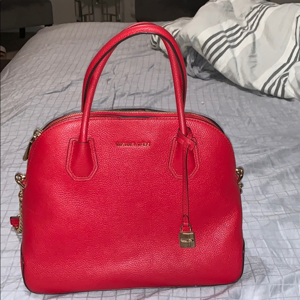 Micheal kors shoulder bag